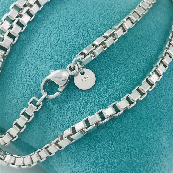 24" Tiffany & Co Venetian Box Link Necklace in Sterling Silver Large Men… - Picture 3 of 5
